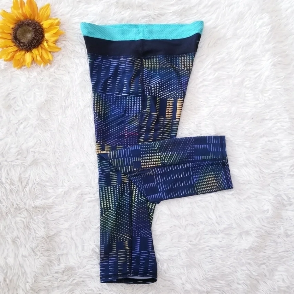 Patagonia Girls Centered Crop Tights Leggings Outdoors Large 12